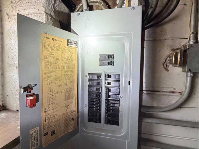 871 E 232nd Street, Euclid, OH 44123 Photo 38