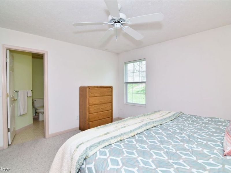 7281 Lilac Court, Unit 13B, North Olmsted, OH 44070 Photo 18