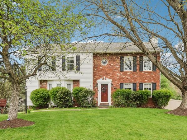 3161 Mohawk Drive, Gibsonia, PA 15044