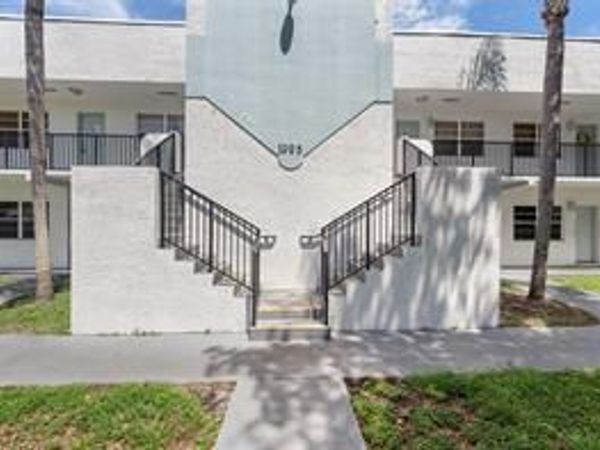 1925 Madison Street, Unit 12, Hollywood, FL 33020