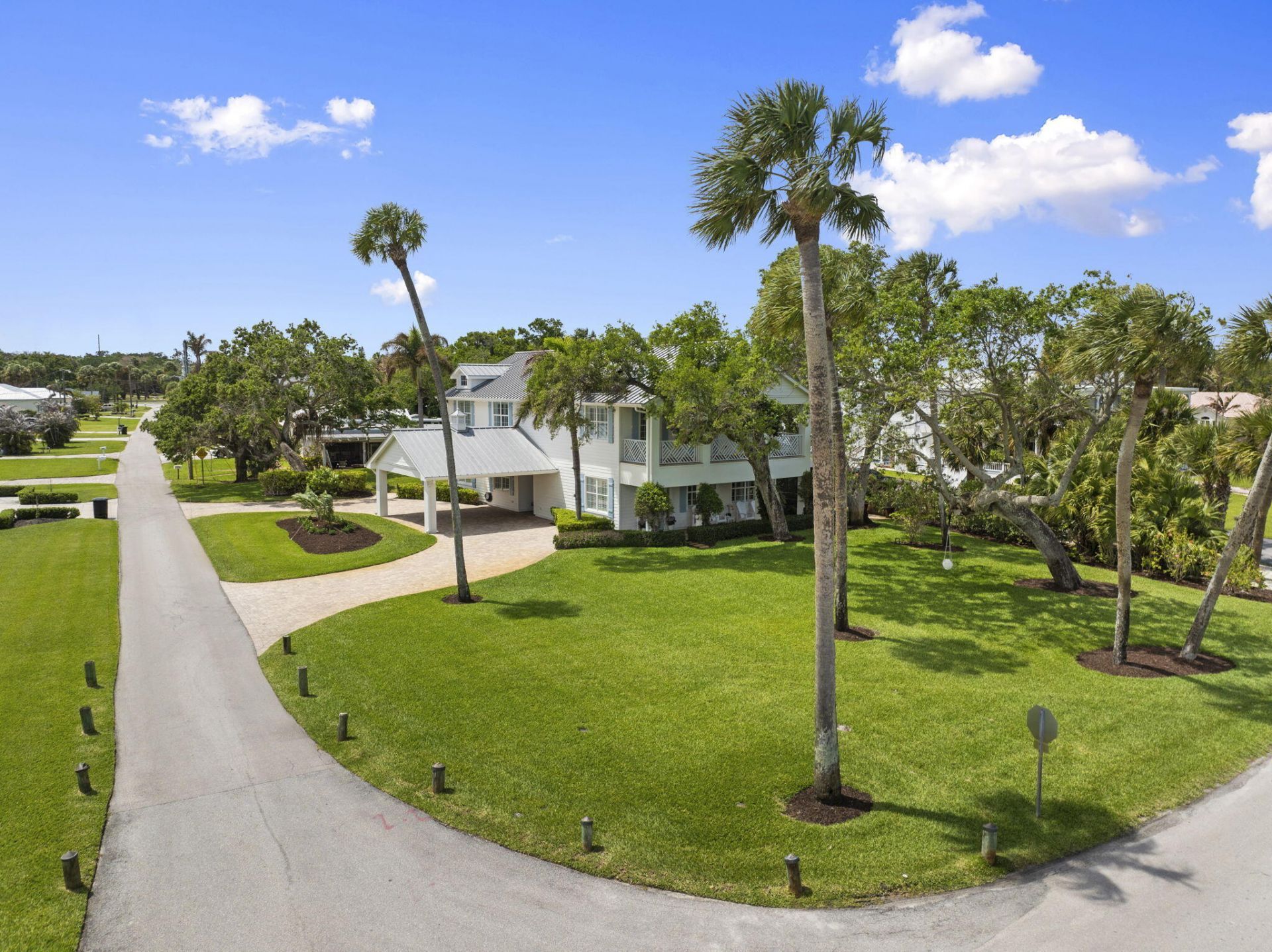 2529 N Indian River Drive, St. Lucie Village, FL 34946 Photo