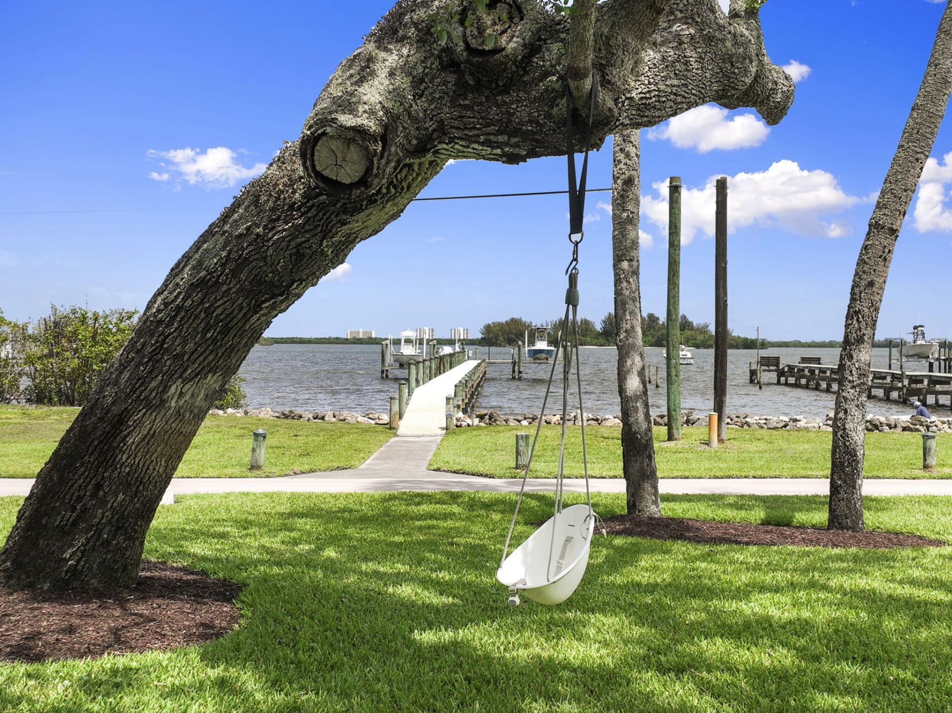 2529 N Indian River Drive, St. Lucie Village, FL 34946 Photo