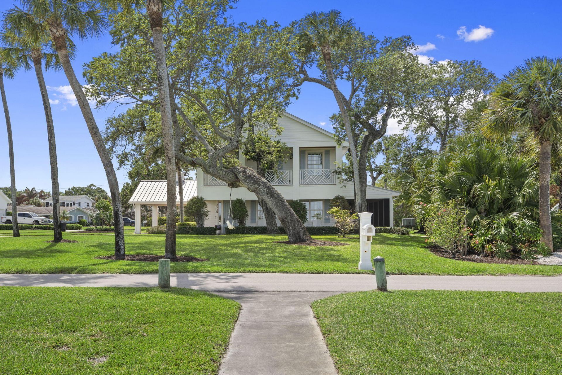 2529 N Indian River Drive, St. Lucie Village, FL 34946 Photo