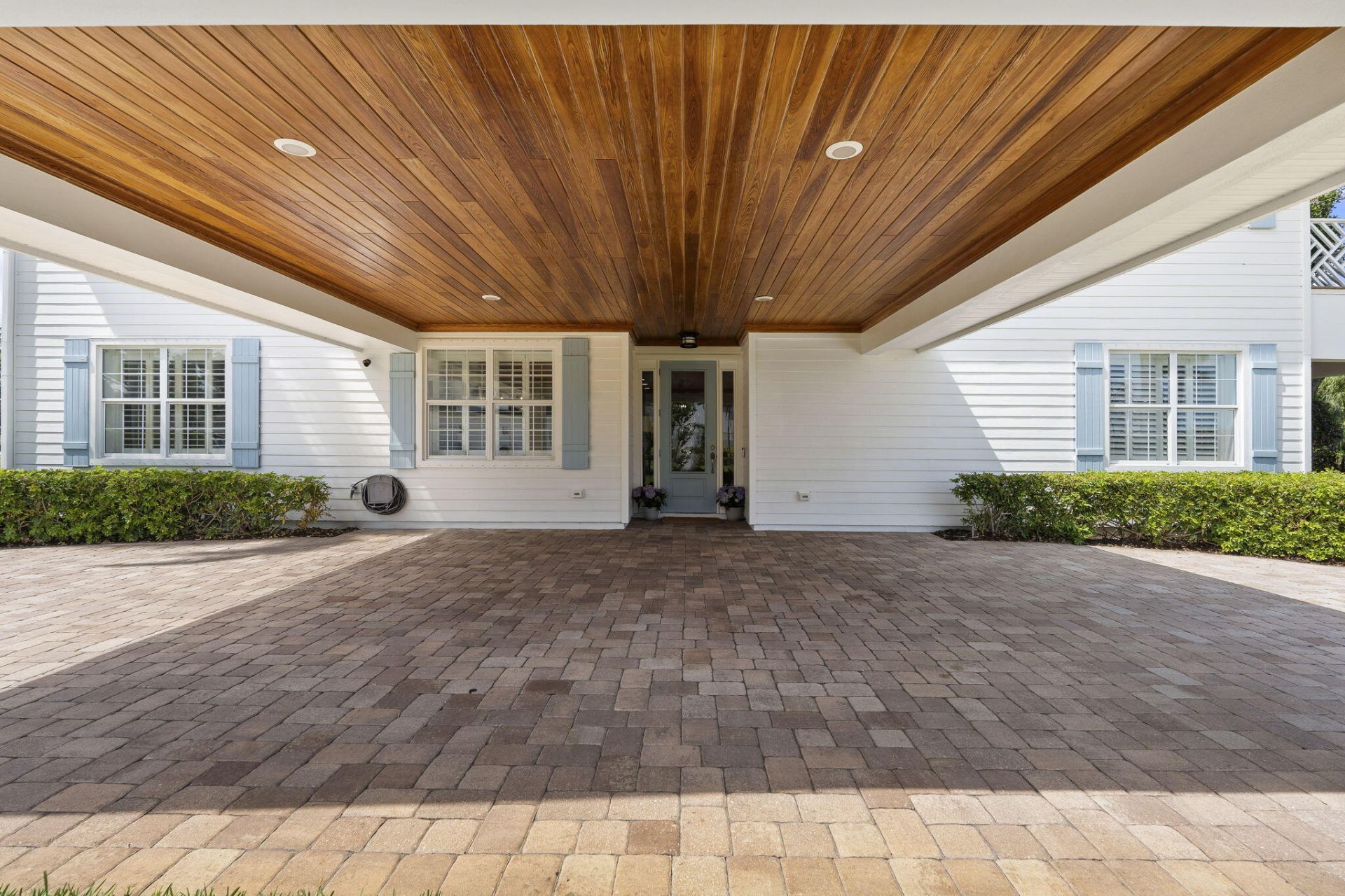 2529 N Indian River Drive, St. Lucie Village, FL 34946 Photo