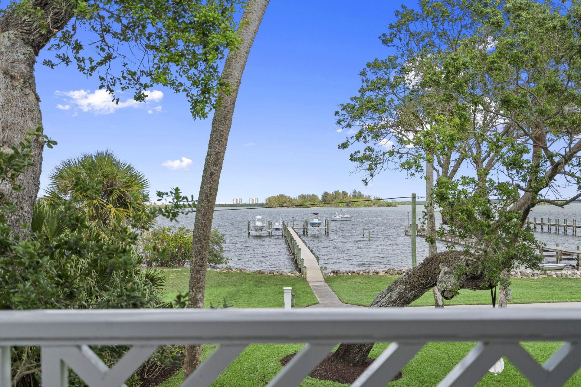 2529 N Indian River Drive, St. Lucie Village, FL 34946 Photo