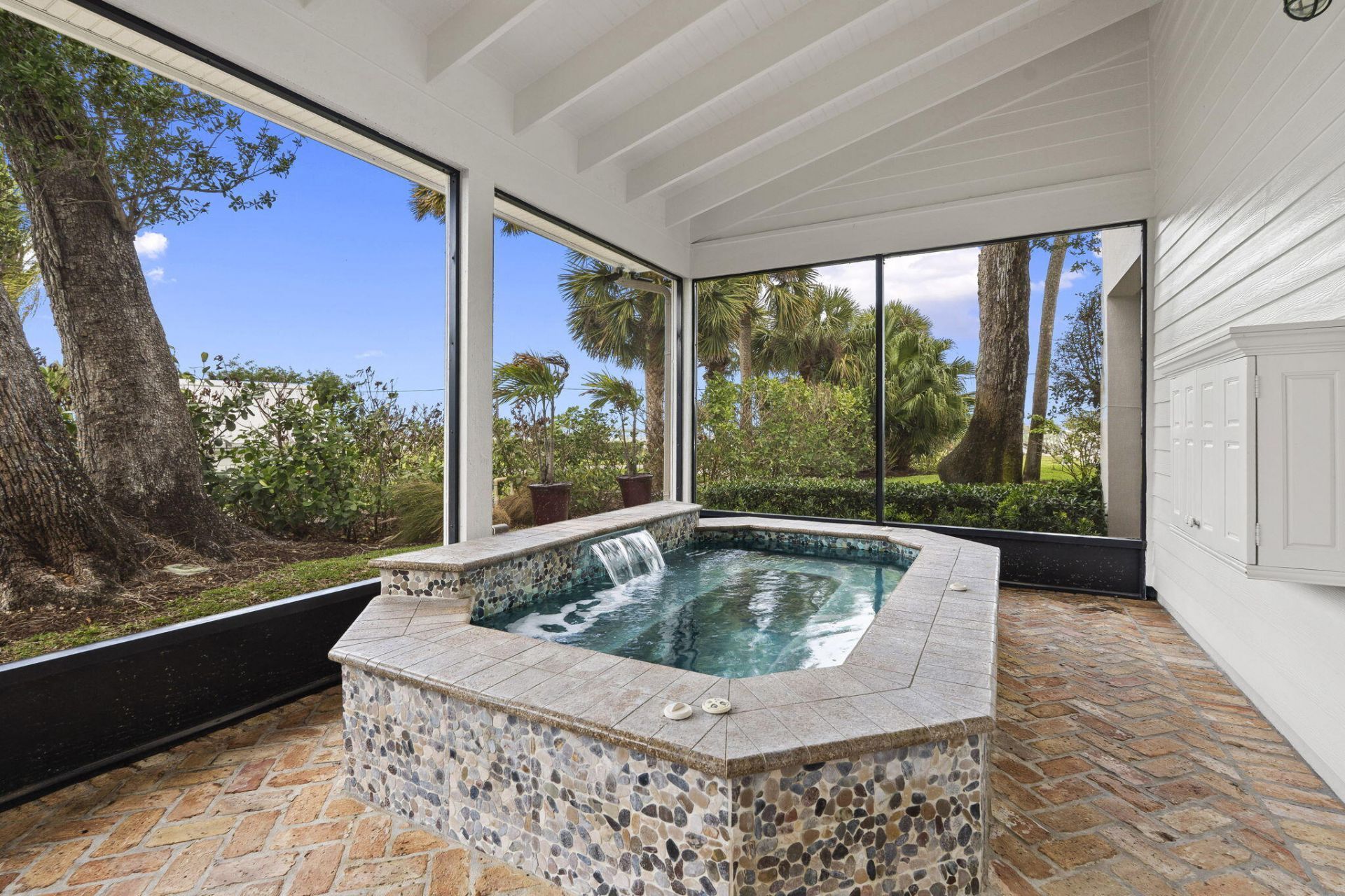 2529 N Indian River Drive, St. Lucie Village, FL 34946 Photo