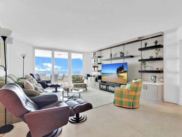 500 S Ocean Boulevard, Unit 2205, Boca Raton, FL 33432