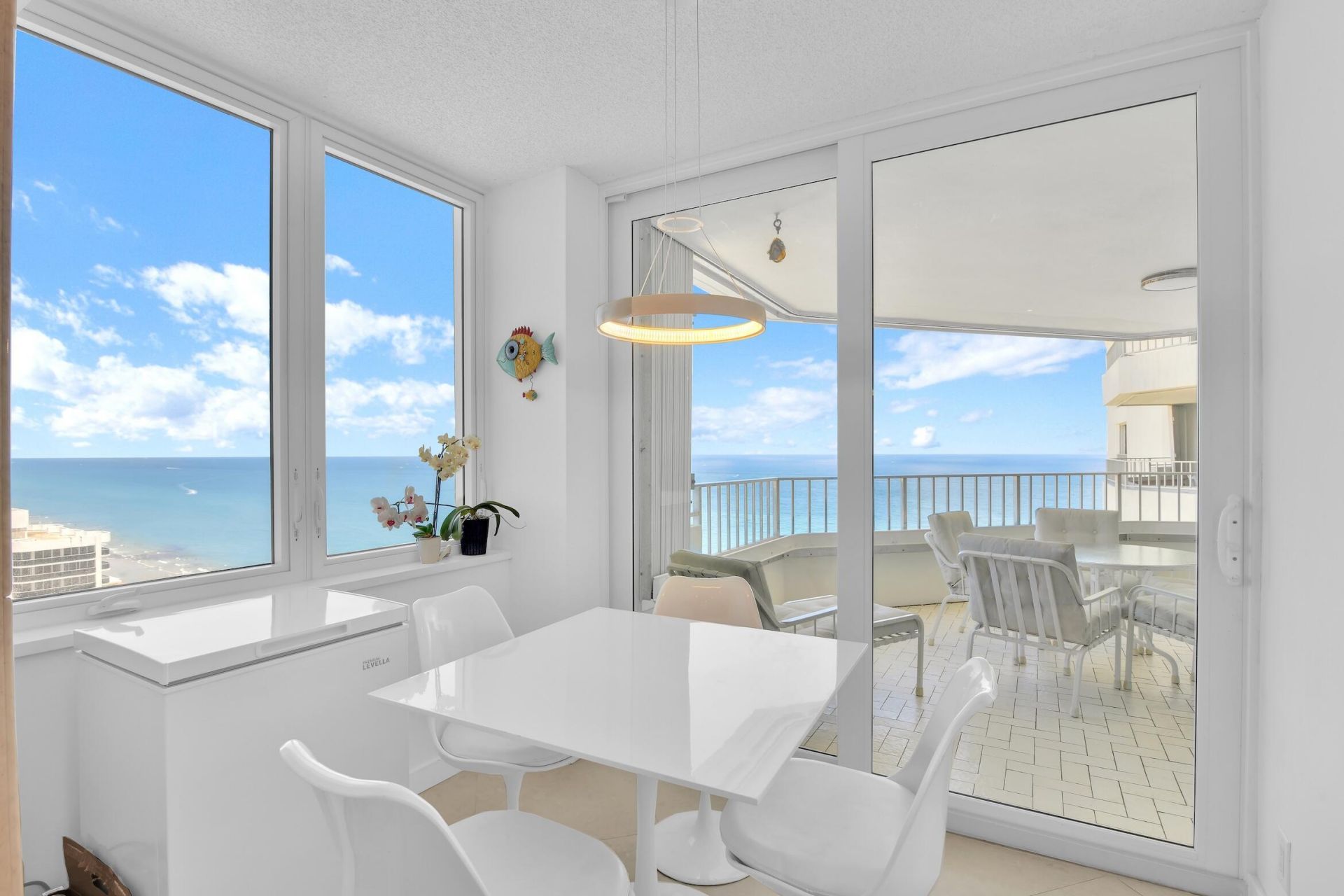 500 S Ocean Boulevard, Unit 2205, Boca Raton, FL 33432 Photo