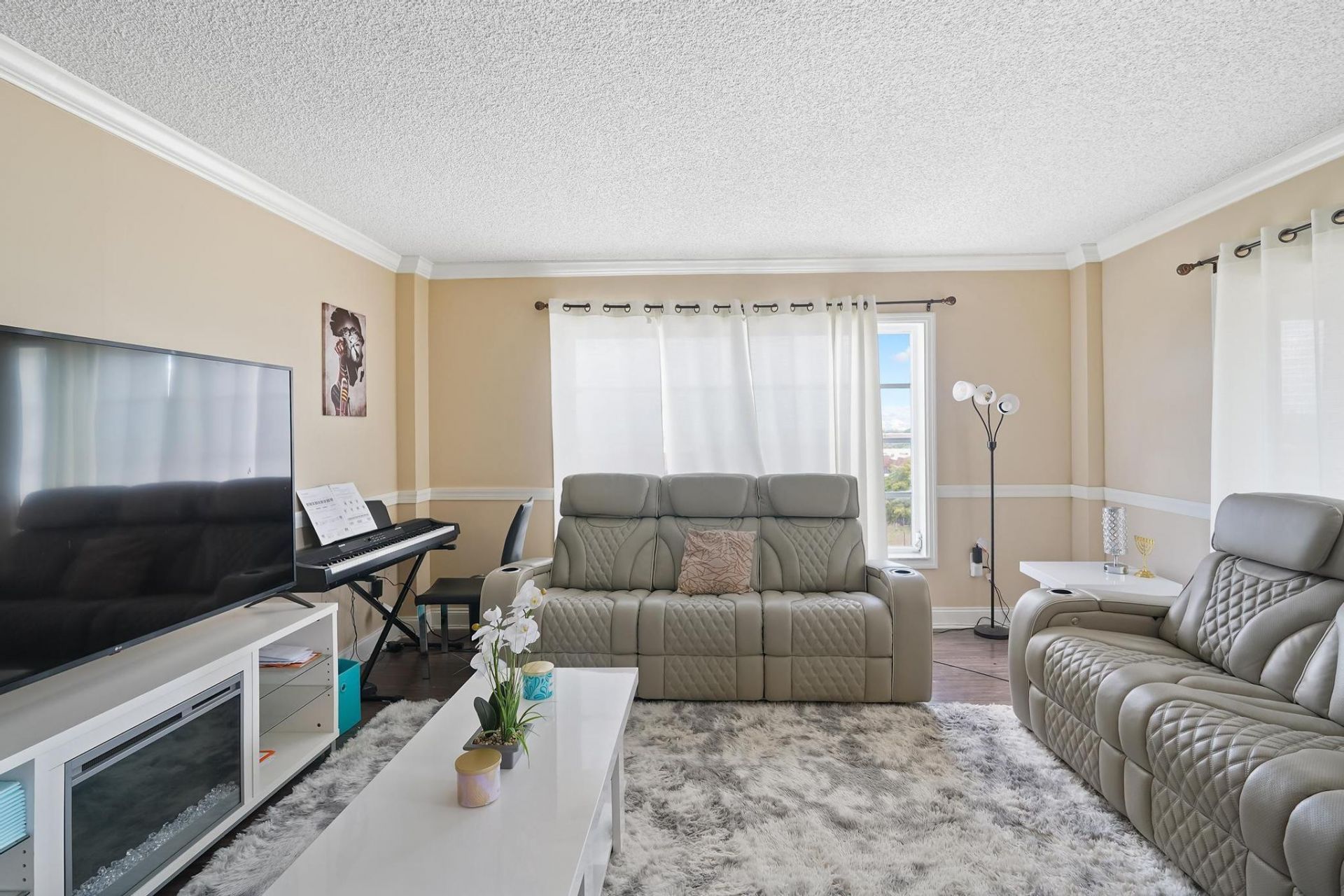 4174 Inverrary Drive, Unit 701, Lauderhill, FL 33319 Photo