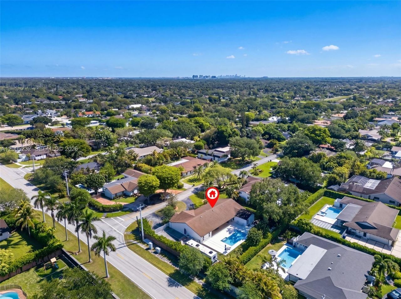 10124 SW 130th Ter , Miami, FL 33176 Photo