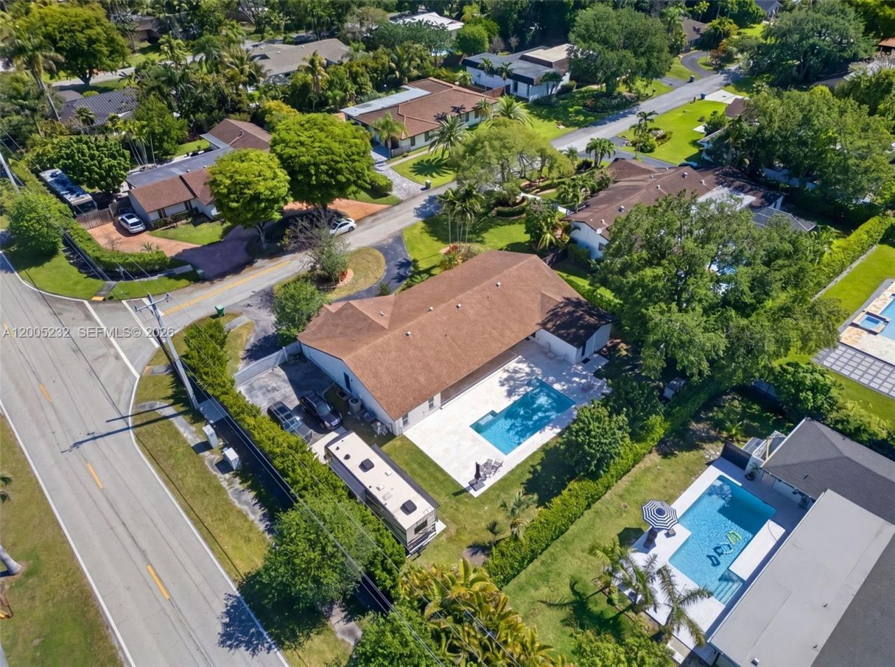 10124 SW 130th Ter , Miami, FL 33176 Photo