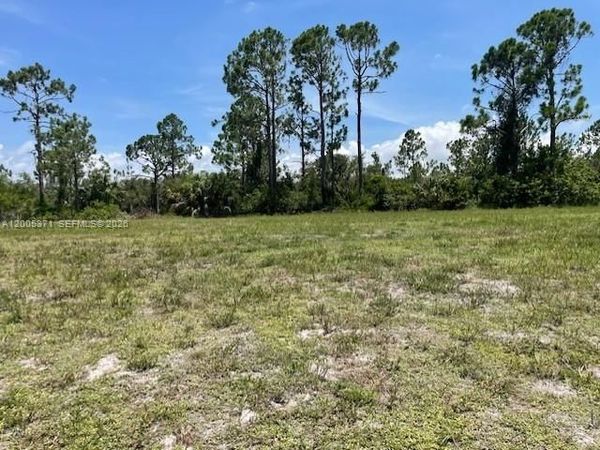 1616 NW 25 LN , Cape Coral, FL 33993