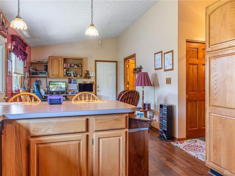 9274 Amchar Court, Centerville, OH 45458 Photo 12