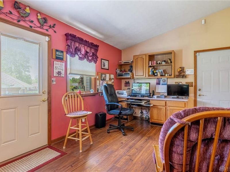 9274 Amchar Court, Centerville, OH 45458 Photo 13