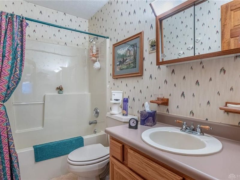 9274 Amchar Court, Centerville, OH 45458 Photo 24