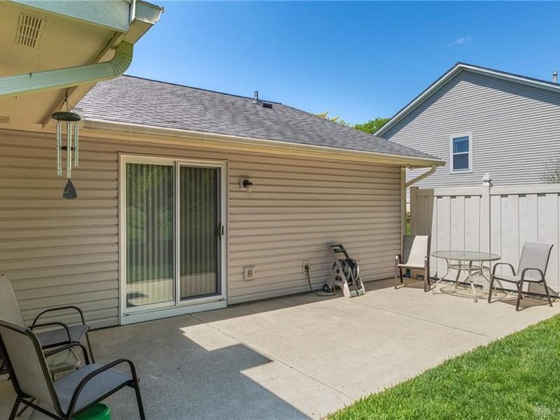 9274 Amchar Court, Centerville, OH 45458 Photo 32