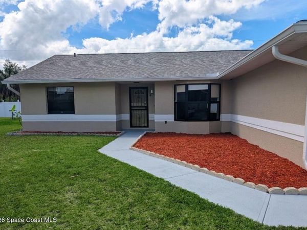 1710 Mahogany Court NW, Palm Bay, FL 32907