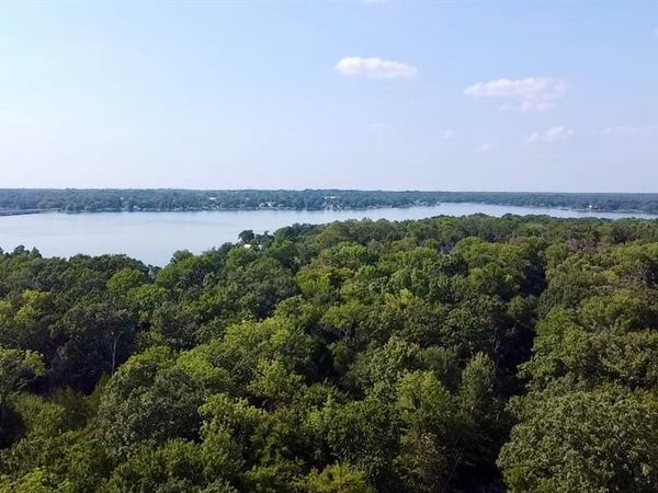 000 Paladin Drive, Log Cabin, TX 75148