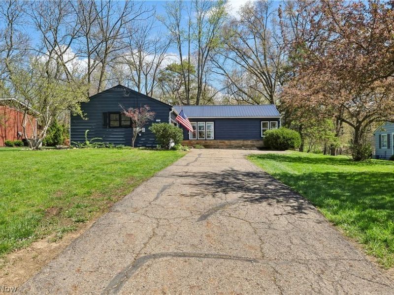 267 Parkview Avenue, Wadsworth, OH 44281 Photo 3