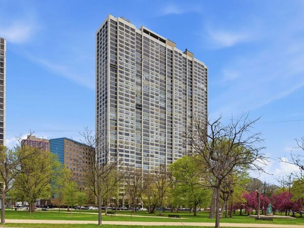 2800 N Lake Shore Drive , Unit 715, Chicago, IL 60657