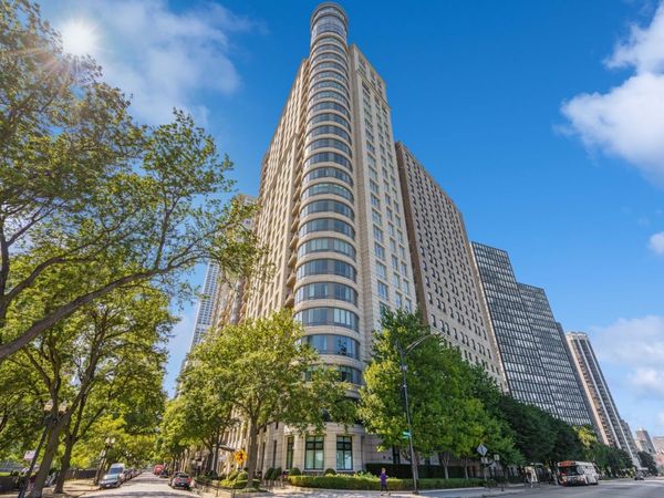 840 N LAKE SHORE Drive , Unit 202, Chicago, IL 60611