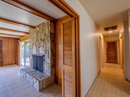 326 W Banbury Dr, Stockton, CA 95207 Photo