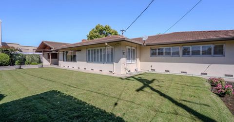 326 W Banbury Dr, Stockton, CA 95207 Photo