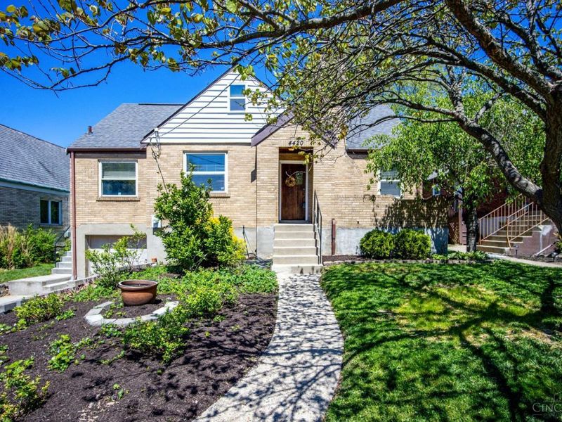 4420 Raceview Avenue, Green Township, OH 45211 Photo 1