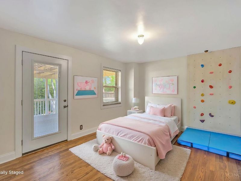 4420 Raceview Avenue, Green Township, OH 45211 Photo 20