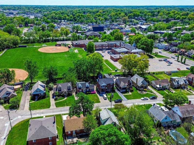 4420 Raceview Avenue, Green Township, OH 45211 Photo 52