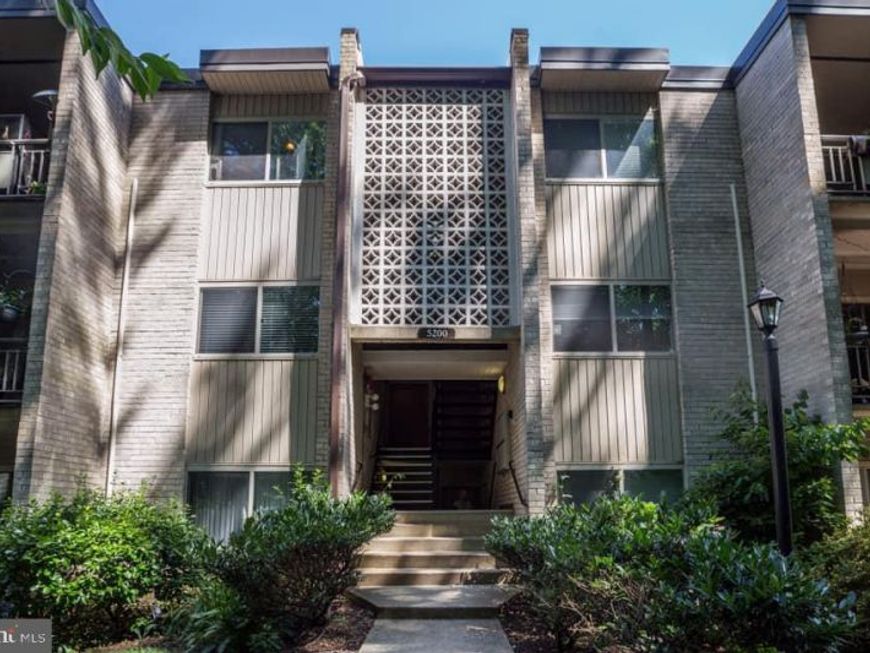 5200 Crossfield Court, Unit 137, Rockville, MD 20852 Main Photo