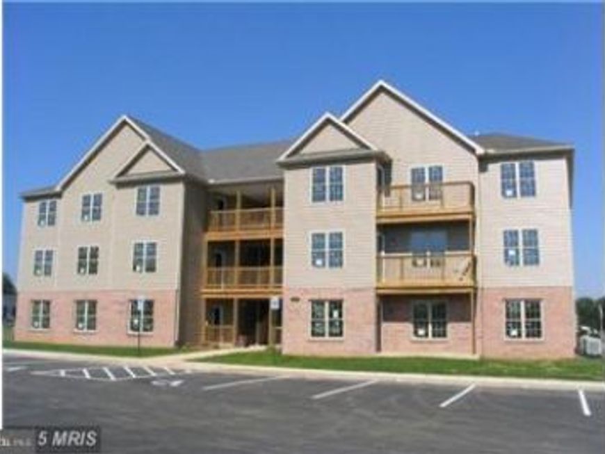 1912 Powell Drive, Unit 2C, Chambersburg, PA 17201 Main Photo