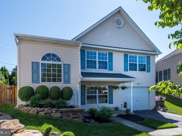 19 PATRIOT COURT, UPPER CHICHESTER, PA 19061