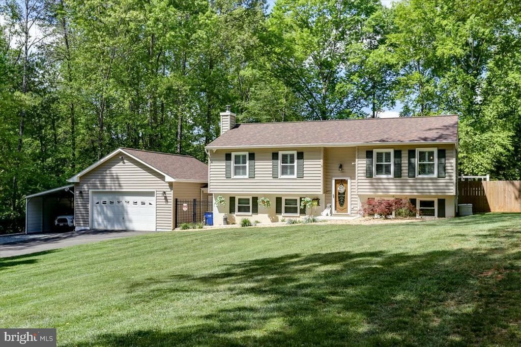 9 Clover Hill Drive, Stafford, VA 22556 Main Photo