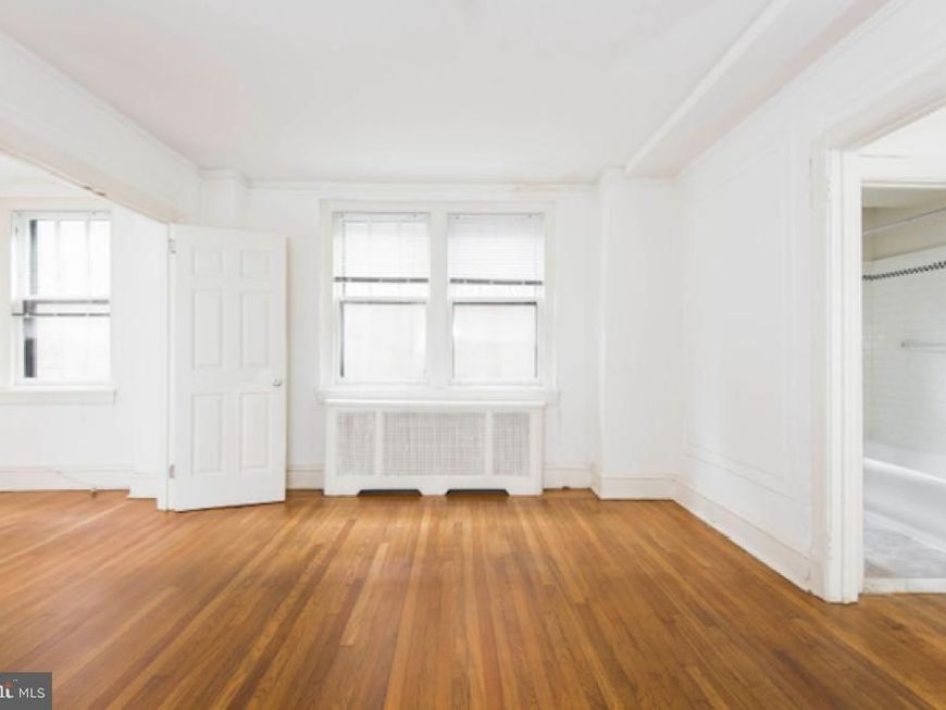 2100 2 Walnut Street , Unit 1M, Philadelphia, PA 19103 Main Photo