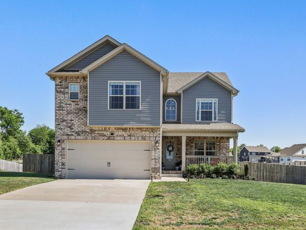 1273 Bailywick Dr, Clarksville, TN 37042