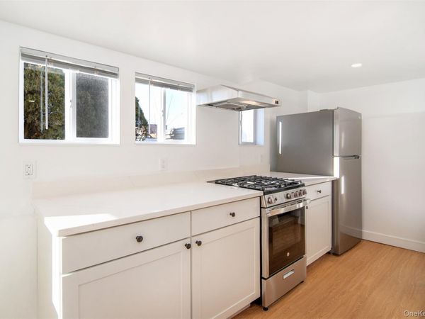 9 N Buckhout Street , Unit 1, Irvington, NY 10533