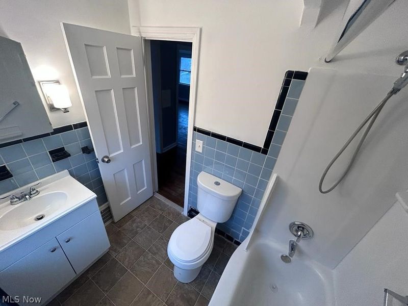 4843 Westbourne Road, Lyndhurst, OH 44124 Photo 10