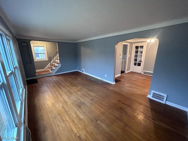 4843 Westbourne Road, Lyndhurst, OH 44124 Photo 2