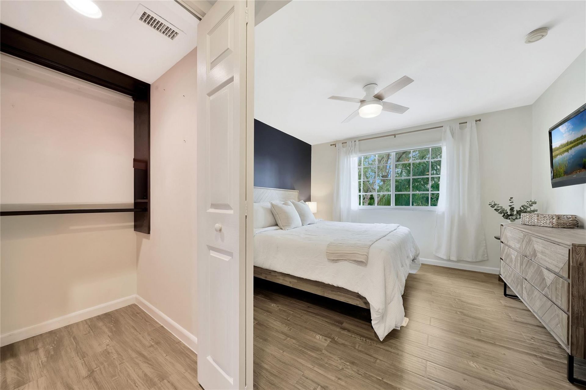 2005 SE 10th Avenue, Unit 419, Fort Lauderdale, FL 33316 Photo