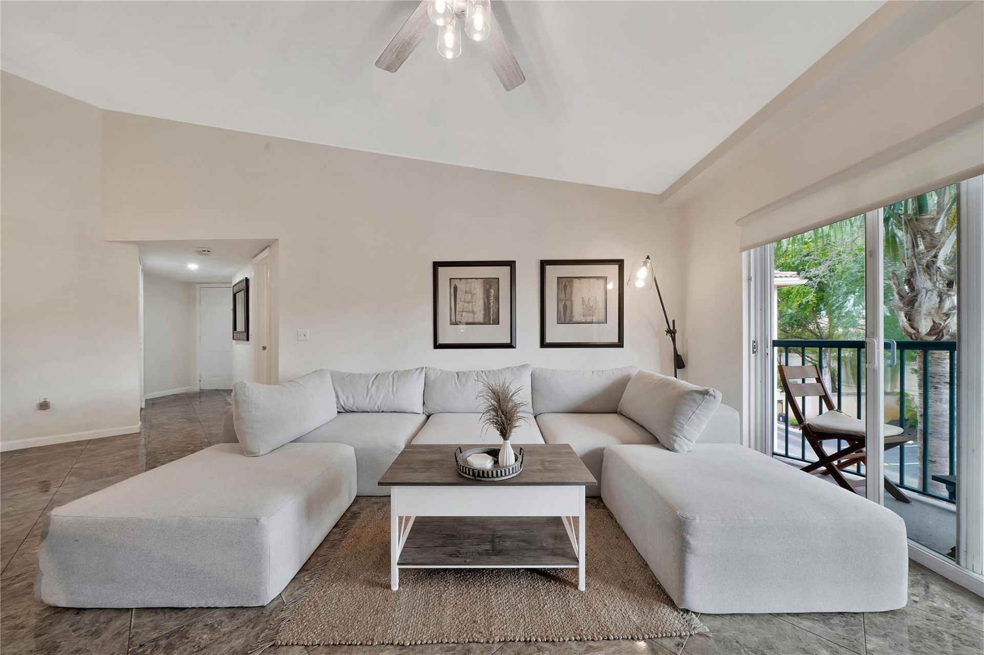 2005 SE 10th Avenue, Unit 419, Fort Lauderdale, FL 33316 Photo