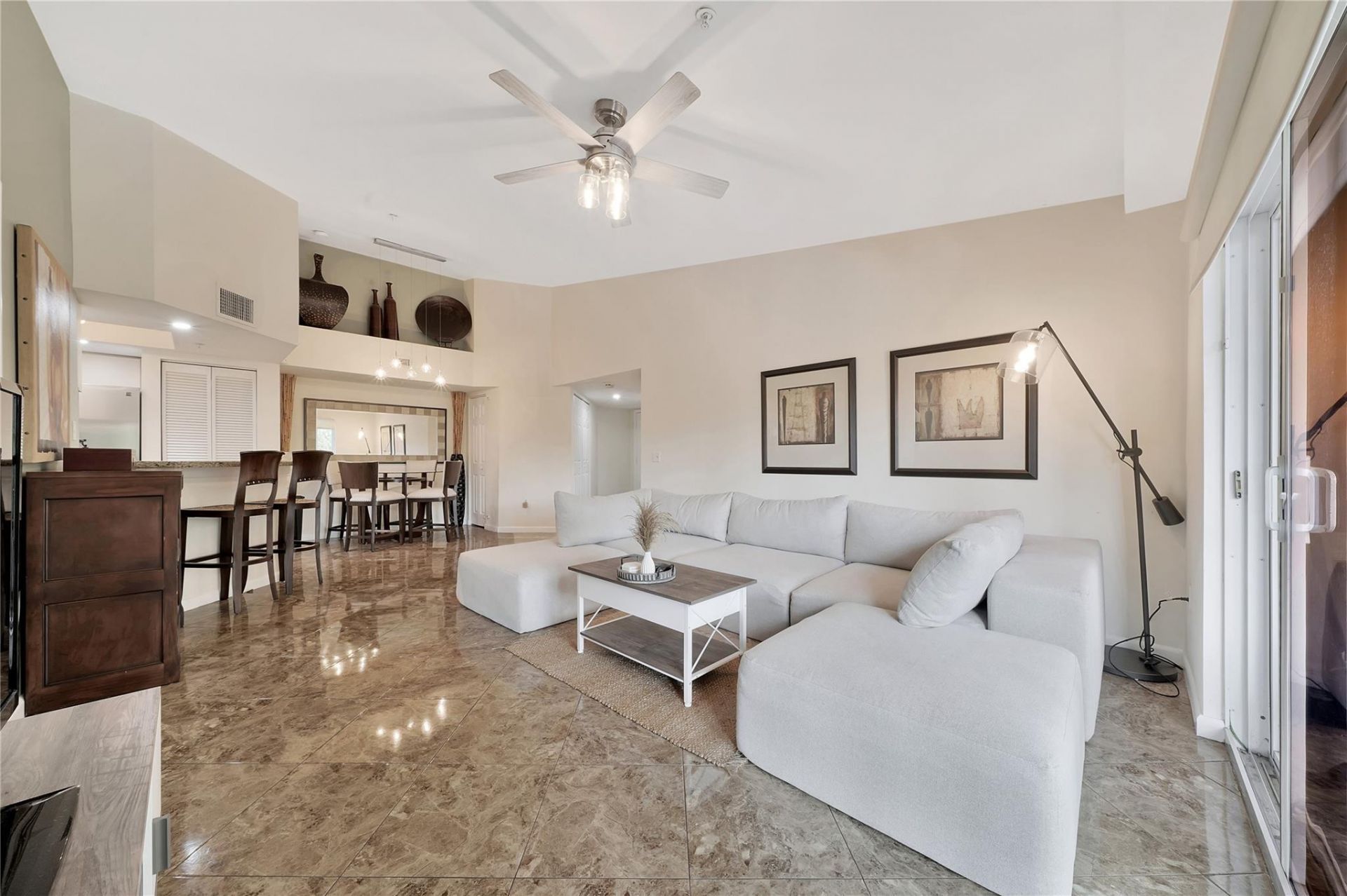 2005 SE 10th Avenue, Unit 419, Fort Lauderdale, FL 33316 Photo