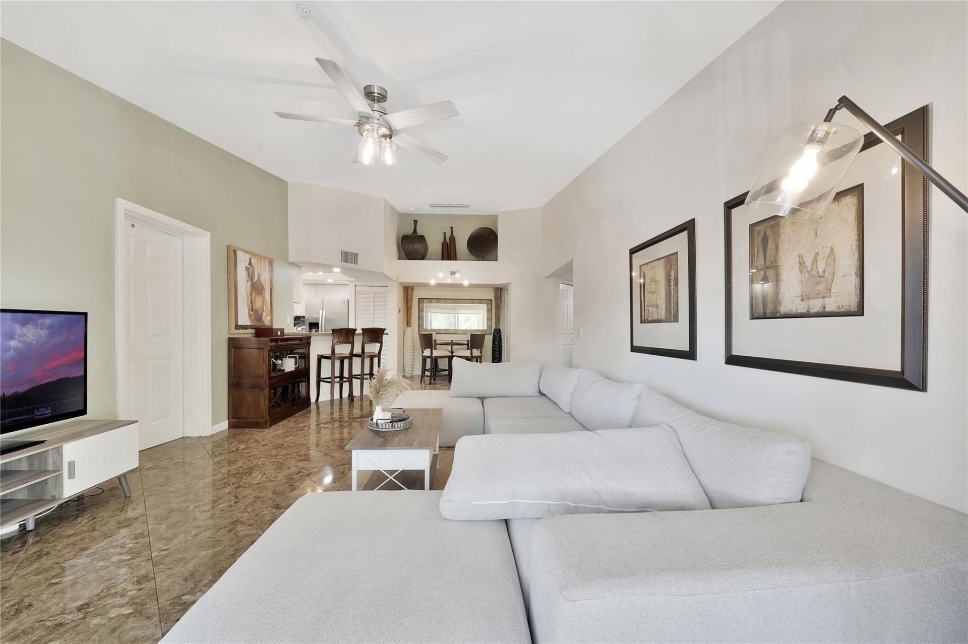 2005 SE 10th Avenue, Unit 419, Fort Lauderdale, FL 33316 Photo