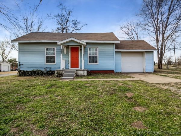 1916 W Union Place , Collinsville, OK 74021