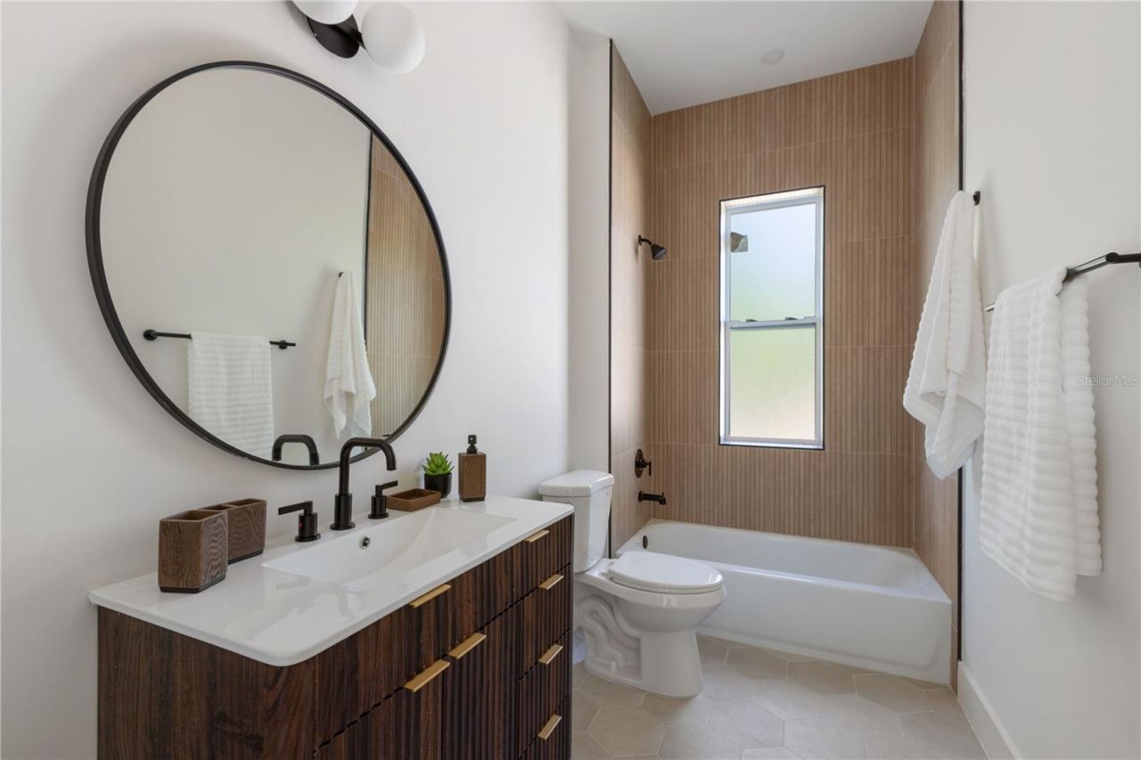 1517 Escort Avenue, Tampa, FL 33610 Photo