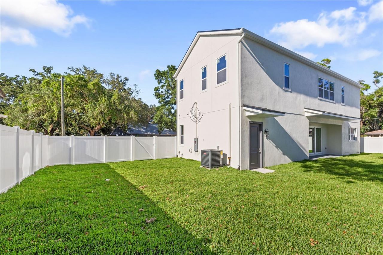 1517 Escort Avenue, Tampa, FL 33610 Photo