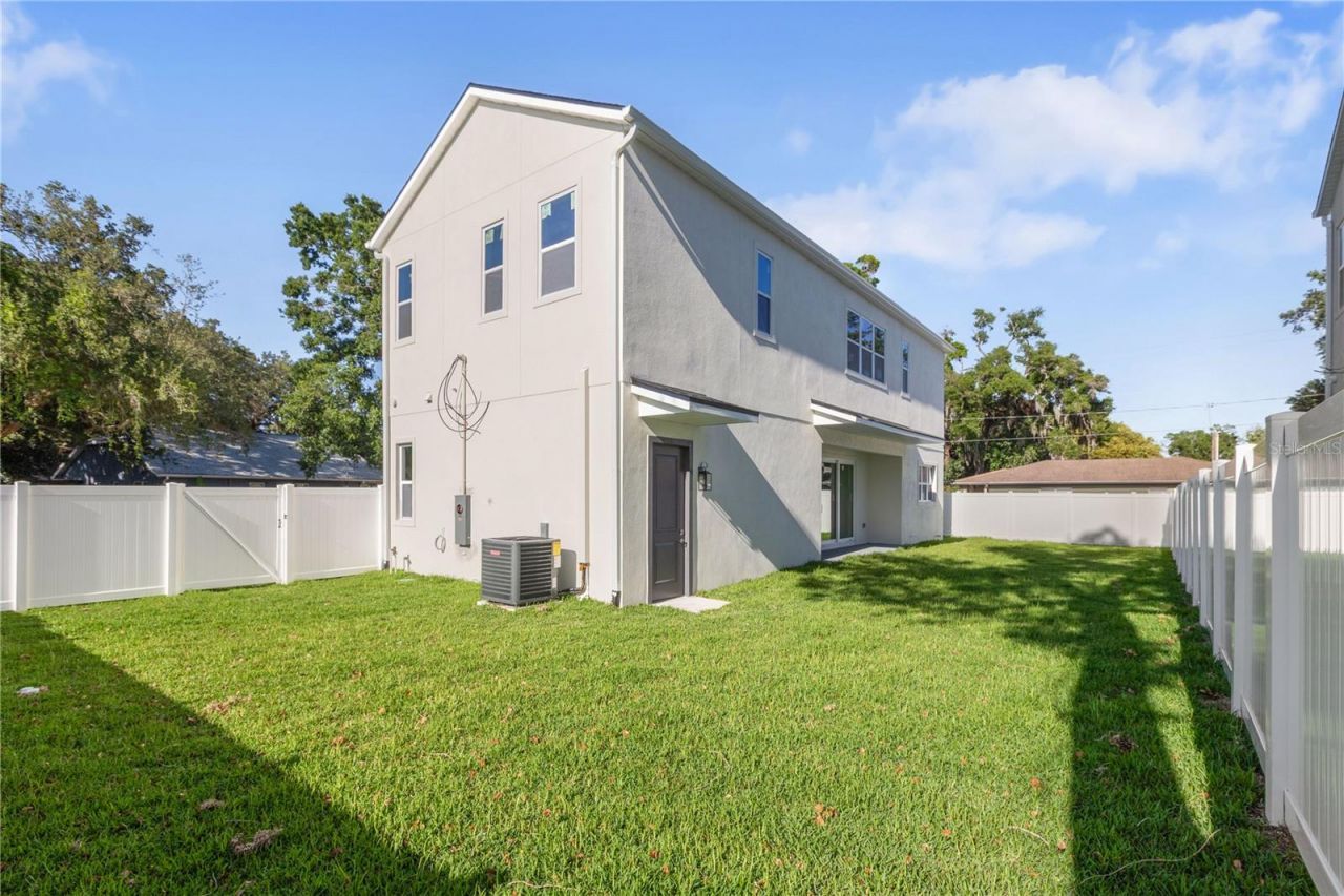 1517 Escort Avenue, Tampa, FL 33610 Photo