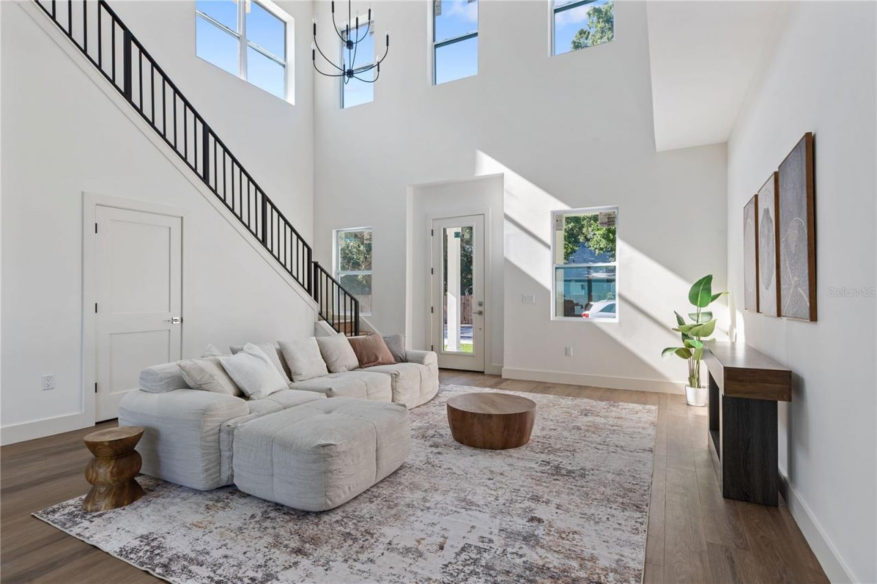 1517 Escort Avenue, Tampa, FL 33610 Photo