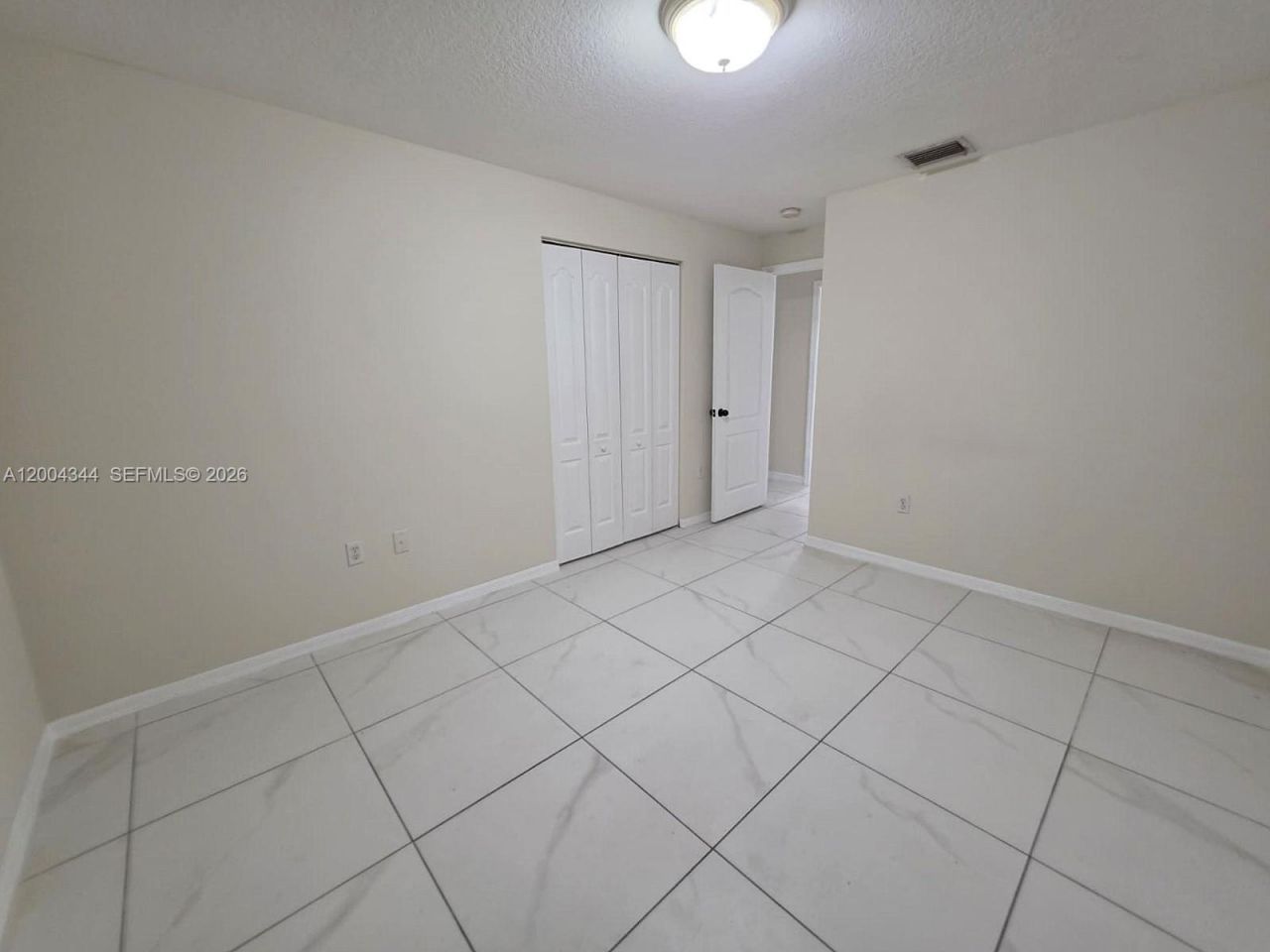 8412 NW 103rd St, Unit 201J, Hialeah Gardens, FL 33016 Photo