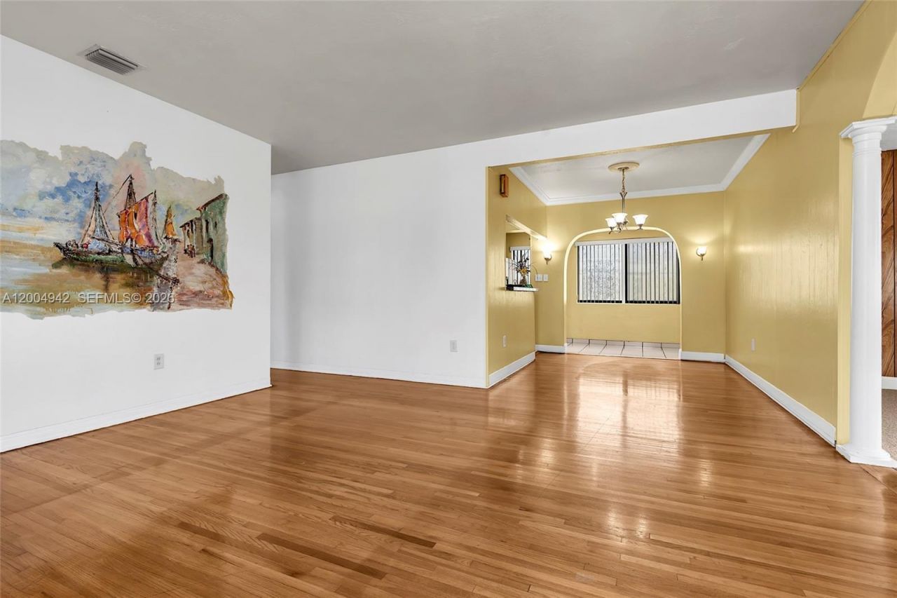 3694 NW 20th St , Miami, FL 33142 Photo